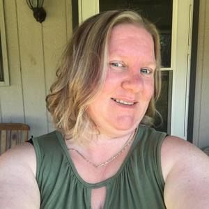 Meet your Posher, Viktoria